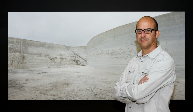Sergio Acosta expone sus "Vacíos del Agua" en el Espacio Puente de TEA