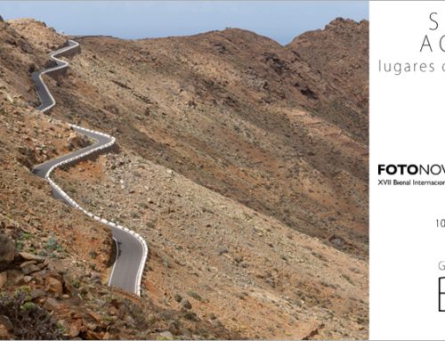 [:es]Exposición «Lugares de tránsito» en la Galería BIBLI – Fotonoviembre 2023[:en]Exhibition «Transit Places (Lugares de tránsito)» at the BIBLI Gallery – Fotonoviembre 2023[:]